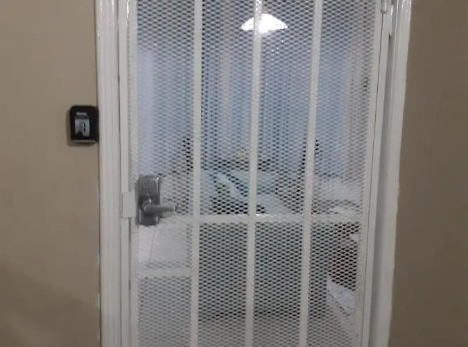 Secluded Studio@sky Castles, Columbus Heights, Apartment *